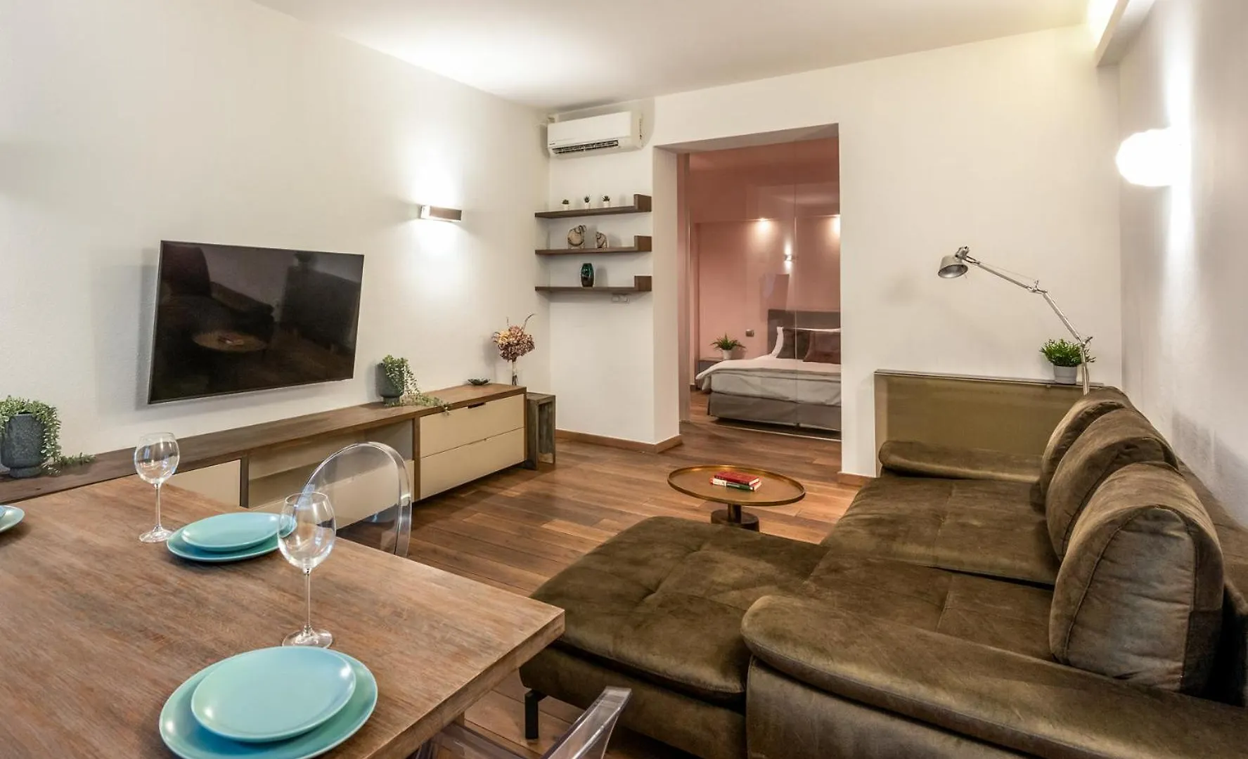 P19 Apartments Краков