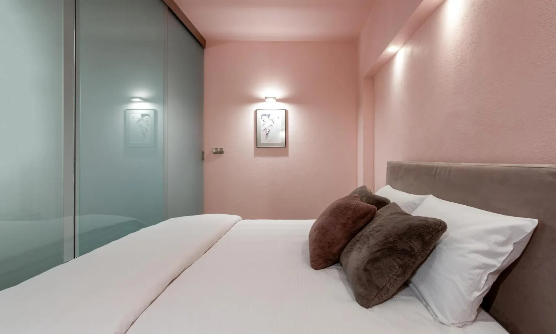 P19 Apartments Краков